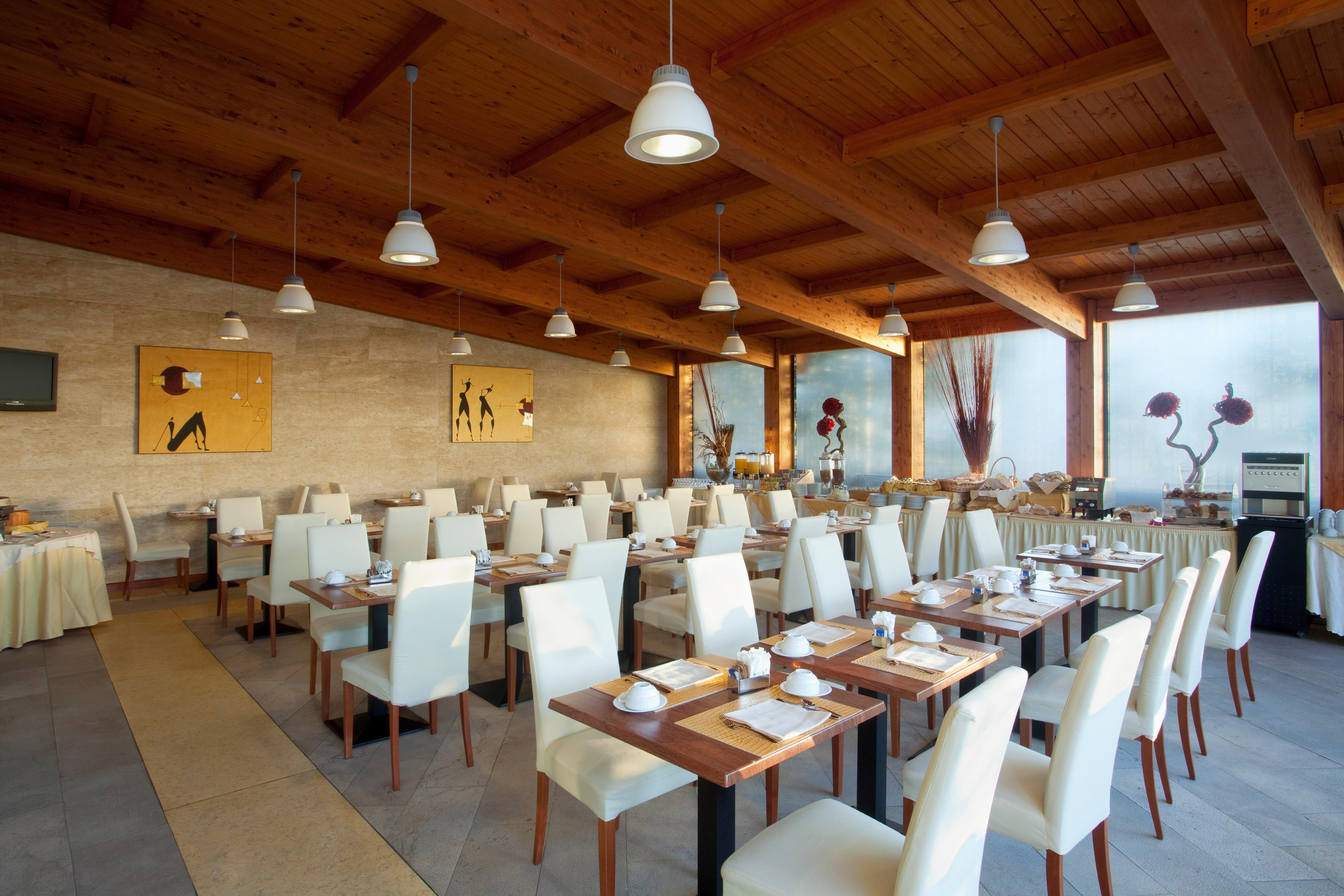Holiday Inn Cagliari By Ihg Exterior photo